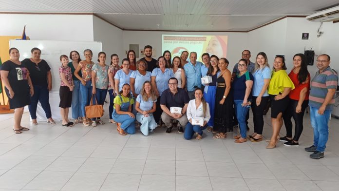 Prefeitura de Nova Venécia realiza 1º encontro de gestores com a equipe do Projeto Um Giro Pela Aprendizagem