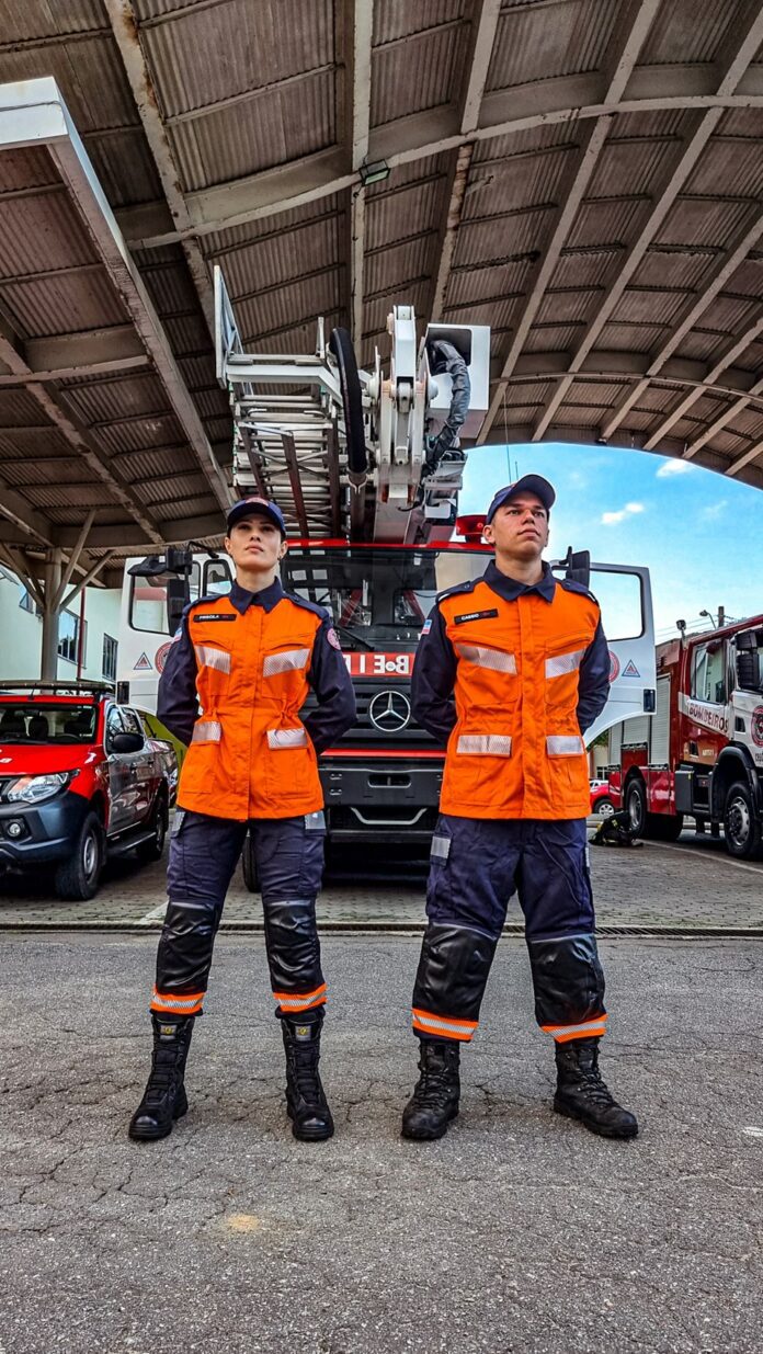 Corpo de Bombeiros Militar inicia uso de novos uniformes