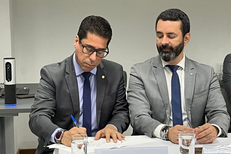 Ales firma compromisso pela sustentabilidade