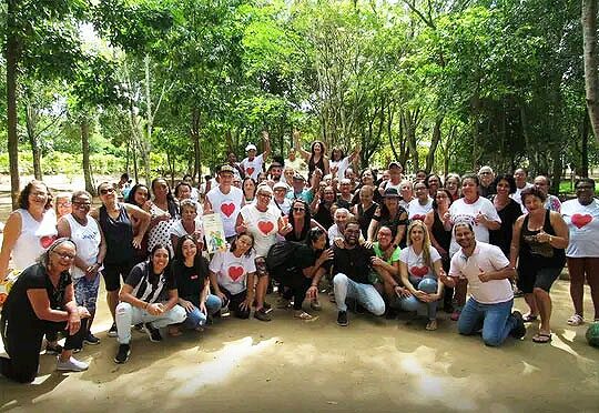 Marataízes: Centro de Convivência realiza passeio em comemoração ao Dia das Mães