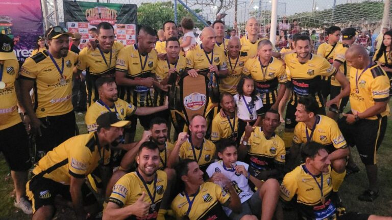 É campeão: Clube Atlético de Bebedouro vence Copa Norte de Futebol Master   		