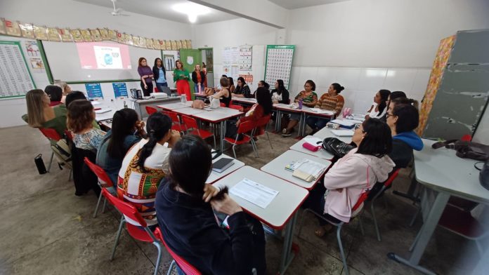 Educação mantém calendário de formação continuada em serviço no mês de maio