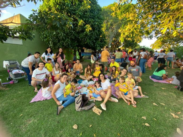 Família na Escola: alegria e diversão marcam confraternização no bairro Palmital   		