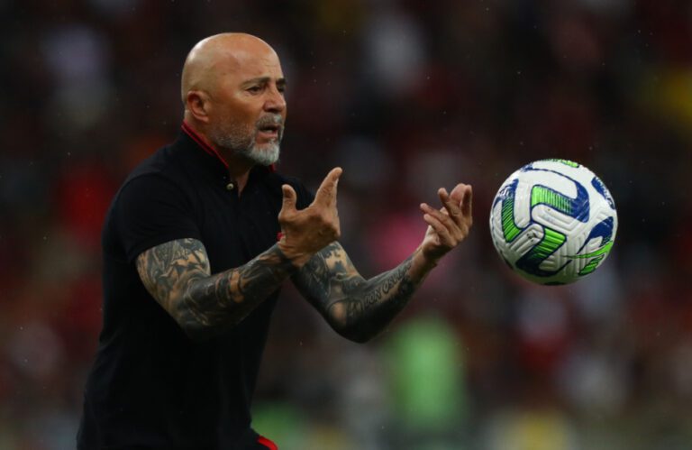Após vitória do Flamengo, Sampaoli elogia equipe: “Deu um passo importante”