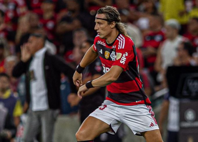David Luiz atinge marca para renovação automática no Flamengo