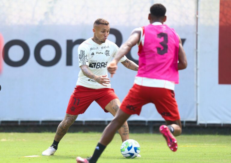 Everton Cebolinha admite frustração com momento do Flamengo