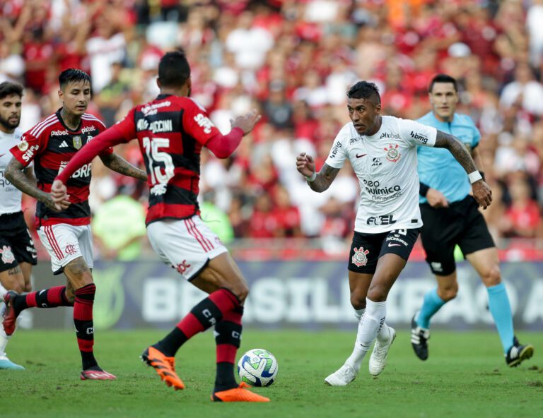 Flamengo x Corinthians pelo Brasileirão tem recorde de público do torneio em 2023