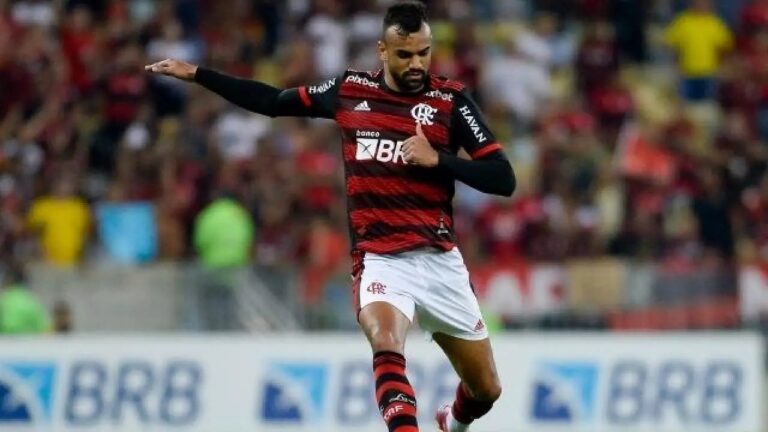 ​​​​​​​Fabrício Bruno destaca vitória do Flamengo sobre o Bahia, mas dá puxão de orelha no time