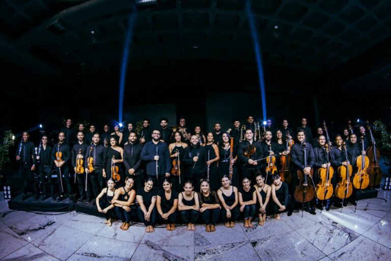 Orquestra capixaba traz Thiago Arancam para concerto em homenagem ao Dia das Mães
