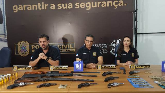 PCES prende suspeitos e apreende armas e munições em Vila Valério