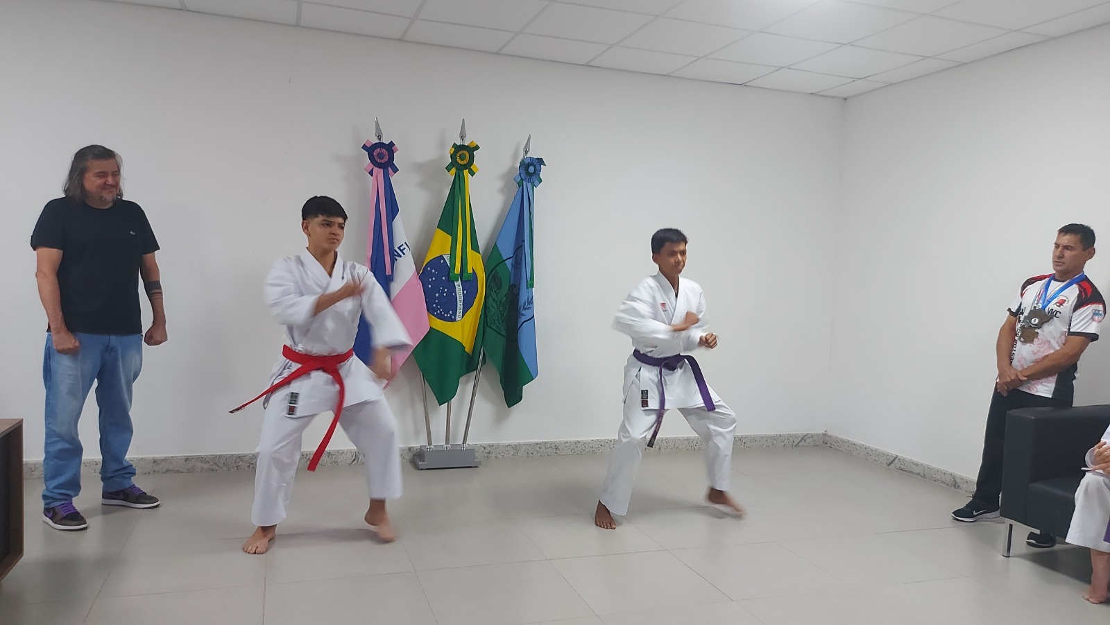 INCENTIVO DA PREFFEITURA AO ESPORTE DÁ RESULTADO: KARATÊ DE NESTOR GOMES TRAZ NOVE MEDALHAS PARA SÃO MATEUS