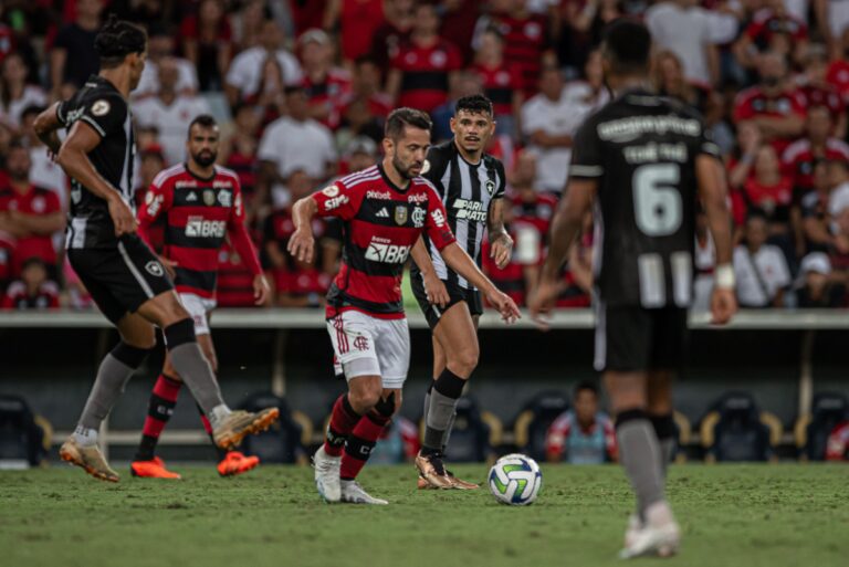 Éverton Ribeiro mira classificação do Flamengo na Libertadores: “Foco total”