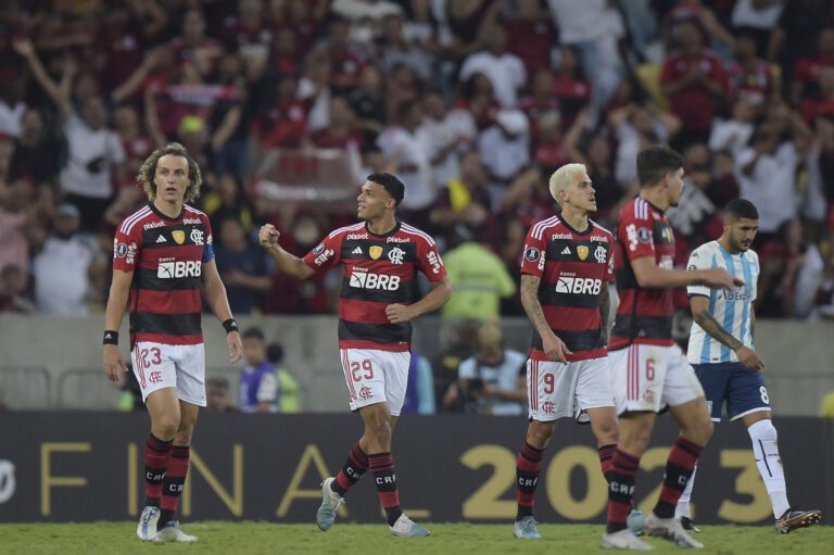Flamengo chega a 11 vitórias consecutivas em casa na Libertadores