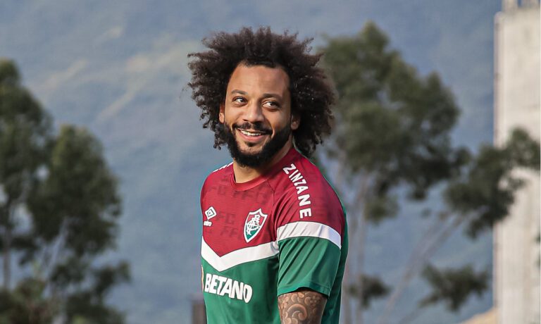 Marcelo pode retornar já na próxima partida do Fluminense após virose