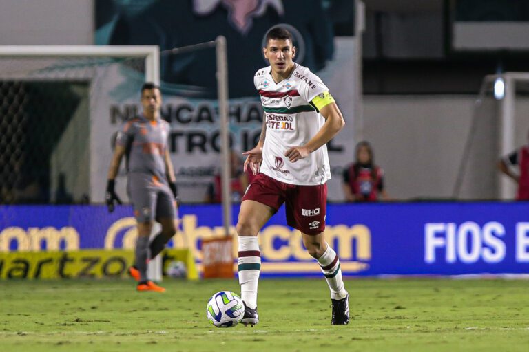 Nino, do Fluminense, lamenta corte da Seleção Brasileira e recebe apoio