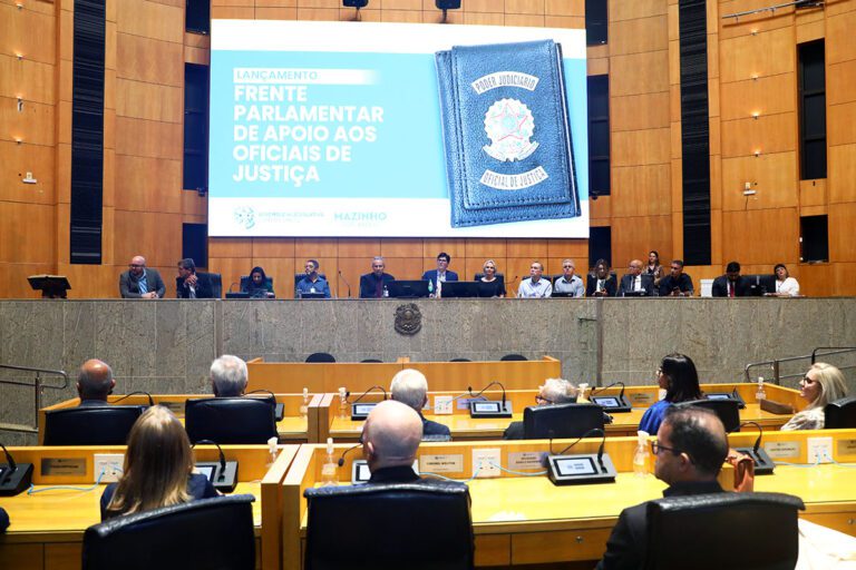 Frente dos oficiais de Justiça é inaugurada