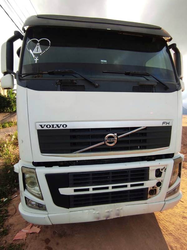 PCES recupera em Viana caminhão roubado em Cachoeiro de Itapemirim