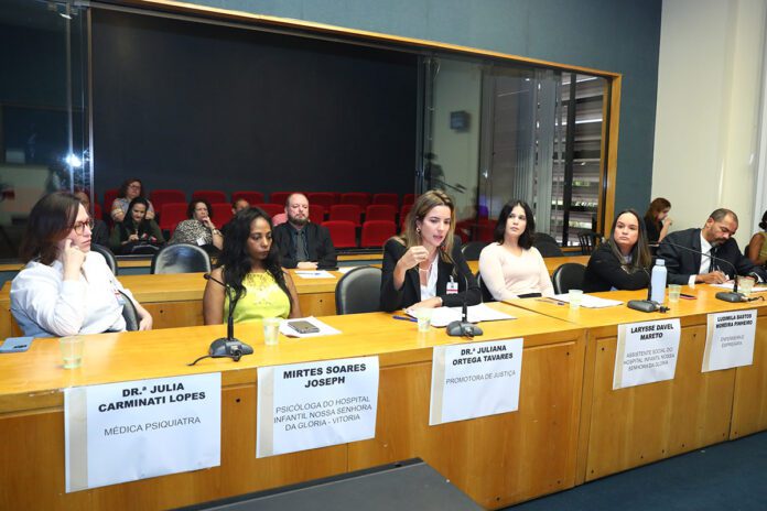 Saúde mental e violência em debate na Ales