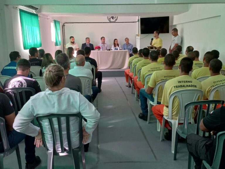 Aula inaugural marca início de qualificação profissional na Penitenciária Regional de Linhares
