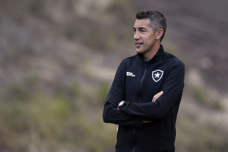 Bruno Lage aparece no BID e estreará pelo Botafogo contra o Patronato