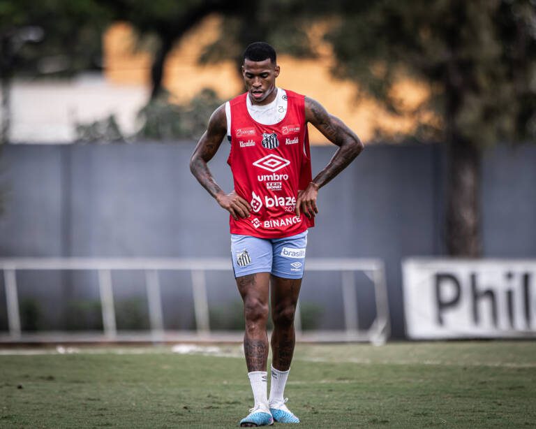 Com Jean Lucas, Santos está pronto para enfrentar o Botafogo; veja escalações