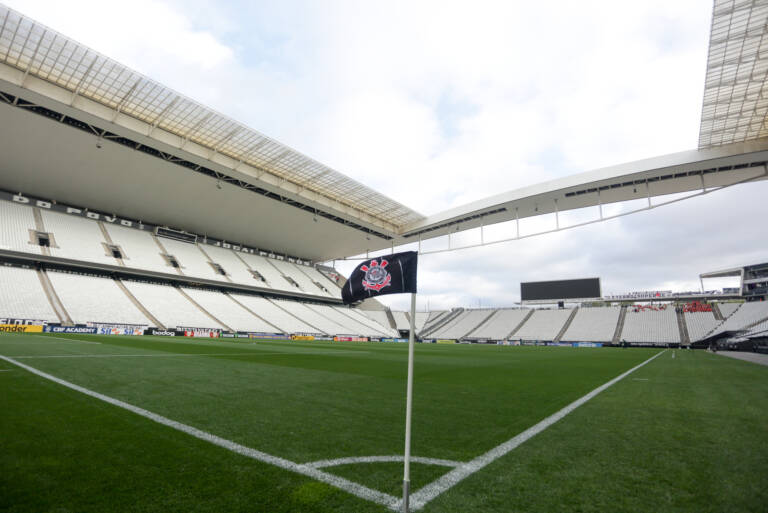 Corinthians x Vasco: veja informações e escalações do jogo válido pela 17ª rodada do Brasileiro