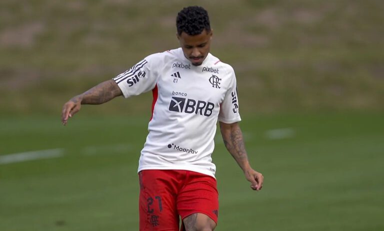 Allan vibra após atuar pelo Flamengo no Maracanã: “Estava ansioso”