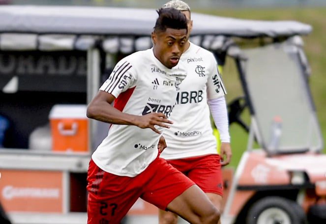 Fabrício Bruno, Bruno Henrique e Pedro voltam aos treinos e podem reforçar o Flamengo