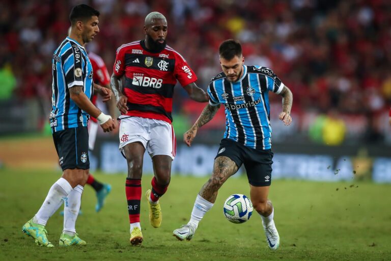 Freguesia? Flamengo levou a melhor em duelos contra o Grêmio nos últimos mata-matas