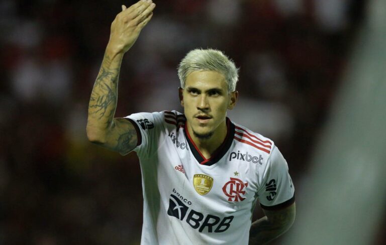 Pedro, do Flamengo, é o jogador do Brasileirão com mais participações em gols na temporada; veja os números