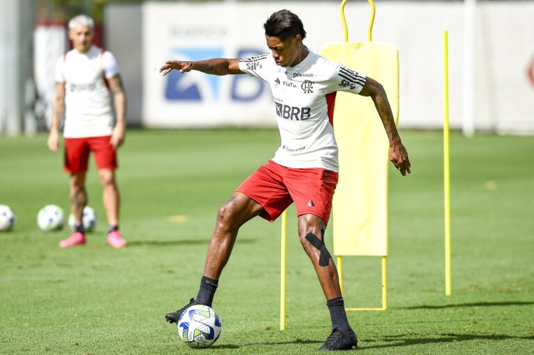 Sampaoli faz mistério em escalação do Flamengo para duelo diante do América-MG no Brasileiro