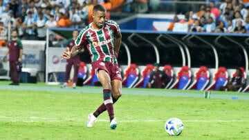 Atacante Keno pode voltar ao Fluminense contra o Coritiba, pelo Brasileirão