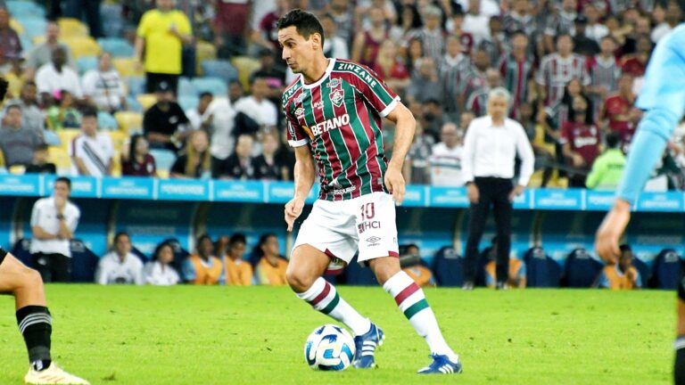 Ausente nos últimos dois jogos, Ganso foca em recuperação para clássico contra o Flamengo