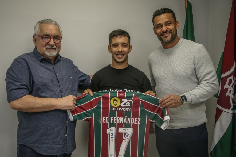 Fluminense confirma chegada do meia Leo Fernández, ex-Toluca