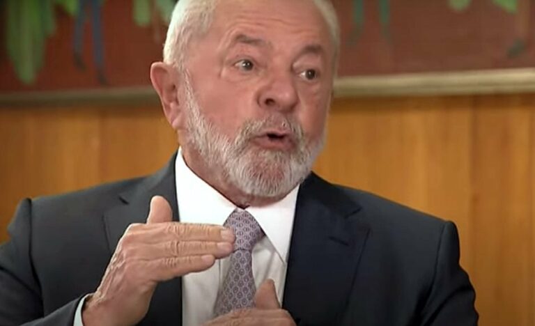 Lula aprova Diniz, mas questiona chegada de Ancelotti à Seleção Brasileira