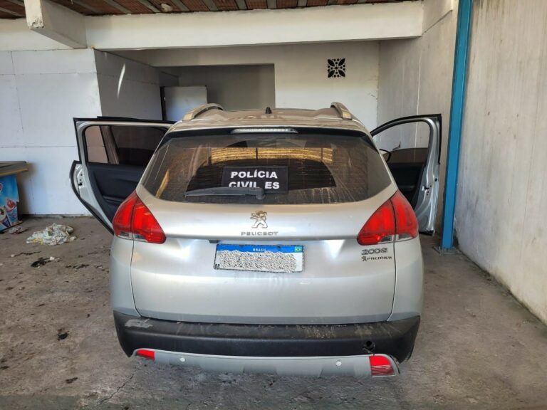 Polícia Civil recupera carro importado roubado na Serra