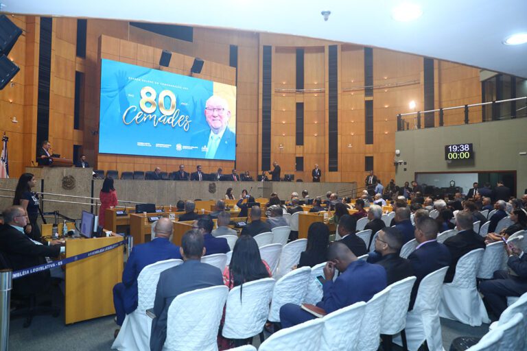 Solene comemora 80 anos de convenção evangélica 
