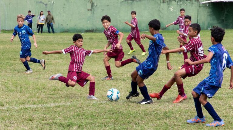 
                    ​Sub-13 do time Solvive vence Taça Canela-verde Infantil                
