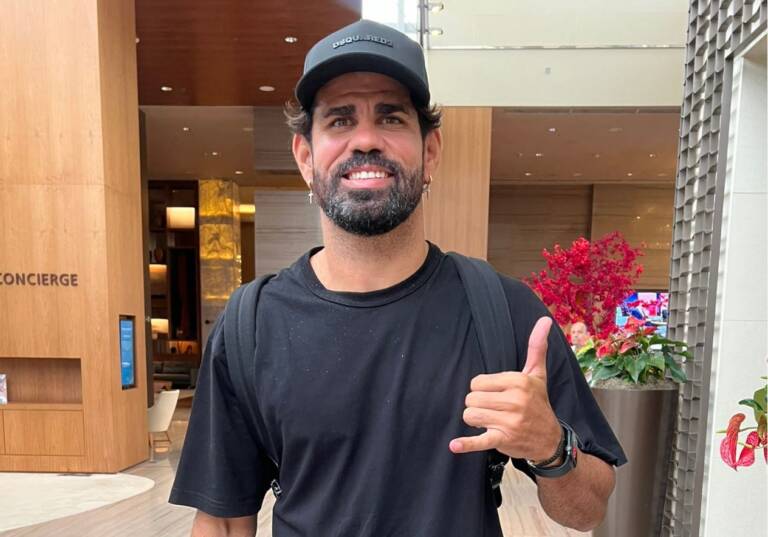 Diego Costa desembarca no Rio de Janeiro para reforçar o Botafogo