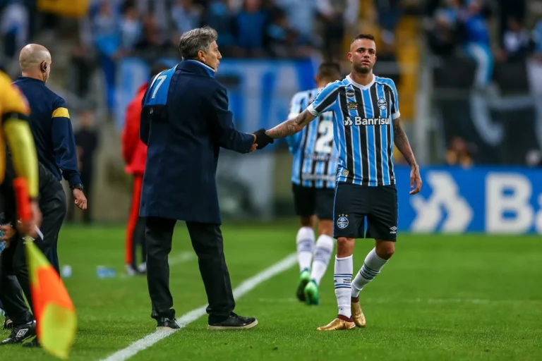 Luan comemora reestreia pelo Grêmio em vitória sobre o Fluminense: “Sensação indescritível”