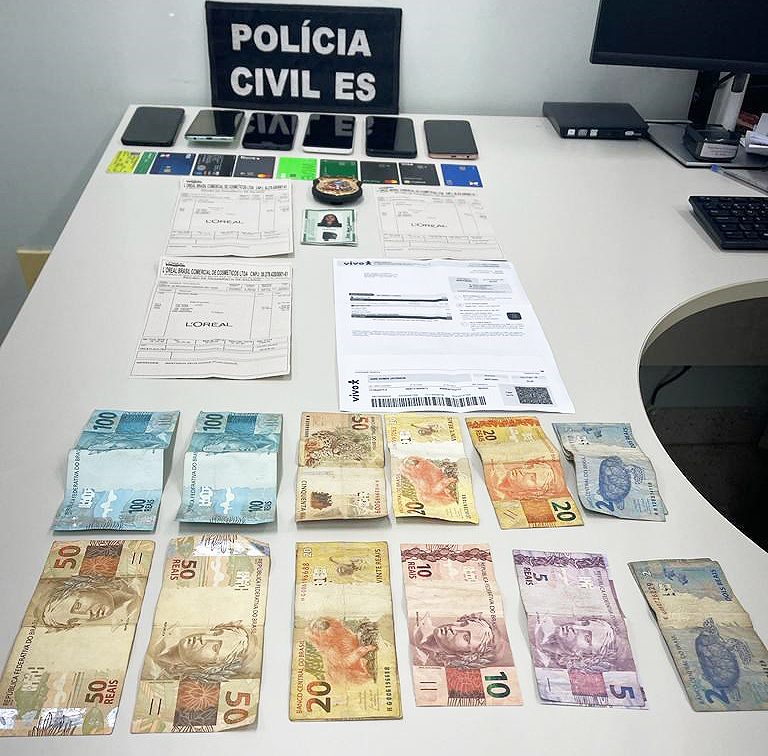 Polícia Civil prende integrantes de organização criminosa especializada em falsificação de documentos em Guarapari