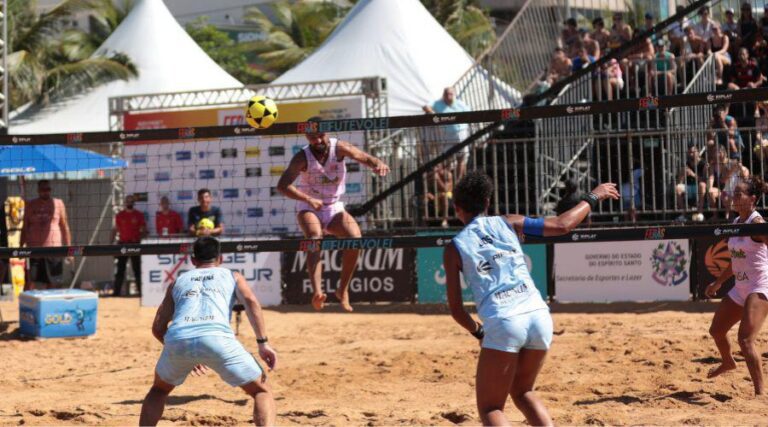
                    ​Copa de futevôlei vai reunir aproximadamente 100 atletas na Praia da Costa                
