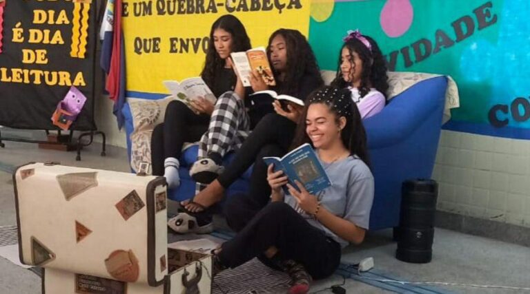 
                    ​Educação de Vila Velha lança projeto inovador para reforçar estímulo à leitura                
