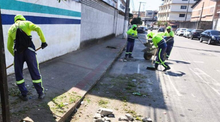 
                    ​Mutirões de limpeza em Vila Velha previnem enchentes e doenças                
