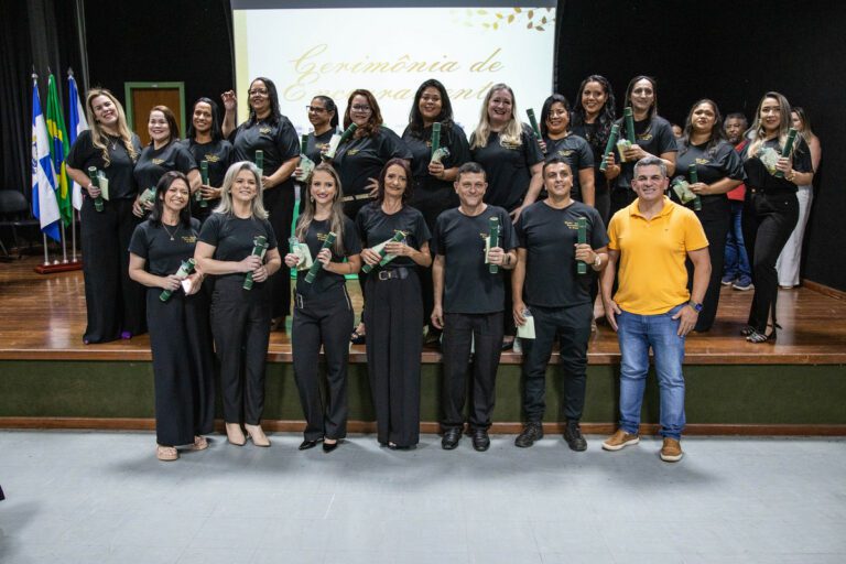 Agentes de saúde e de combate a endemias concluem curso técnico e aprimoram trabalho em Piúma