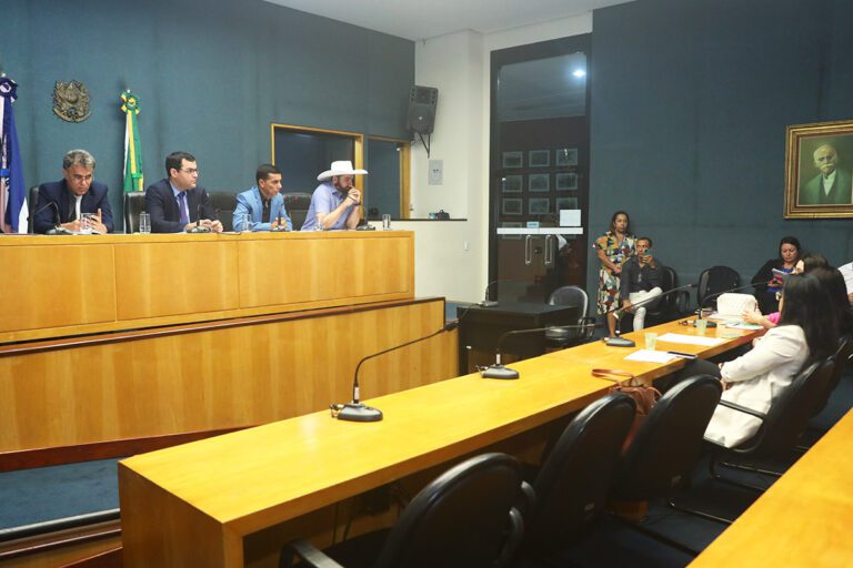 Comissão debate saúde pública de Guarapari