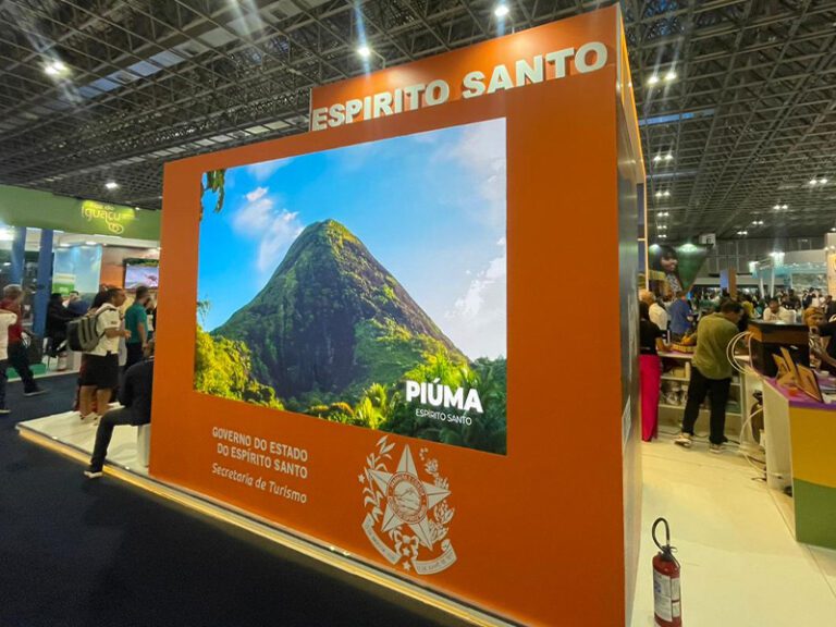 Piúma é destaque na maior feira de turismo da América Latina