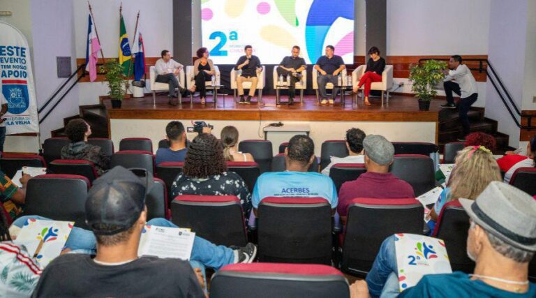 
                    ​Conferência aponta os principais eixos e representantes da cultura canela-verde                
