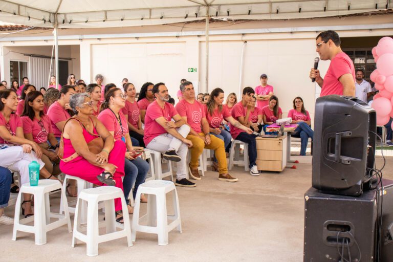Outubro Rosa: palestra sobre prevenção do câncer de mama em Piúma