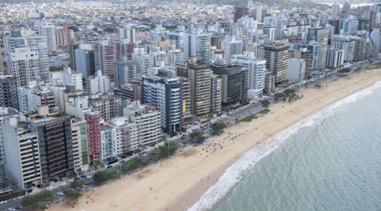
                    ​Vila Velha continua sendo referência em crescimento imobiliário no Estado                
